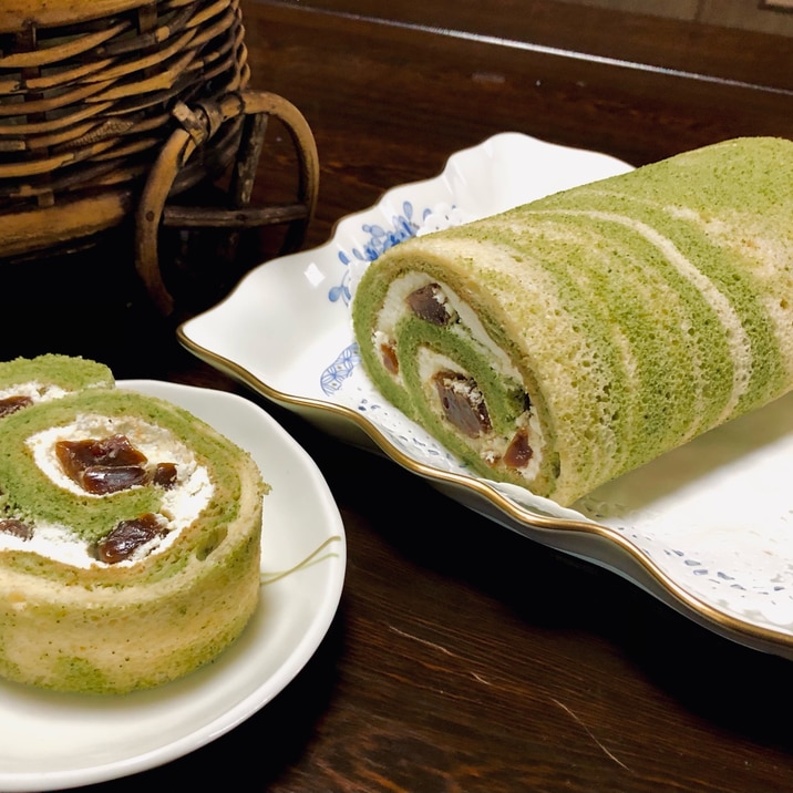 抹茶のロールケーキ 黒蜜わらび餅巻き レシピ 作り方 By 善ちゃん 楽天レシピ 抹茶のロールケーキ 黒蜜わらび餅巻き レシピ 作り方 By 善ちゃん 楽天レシピ